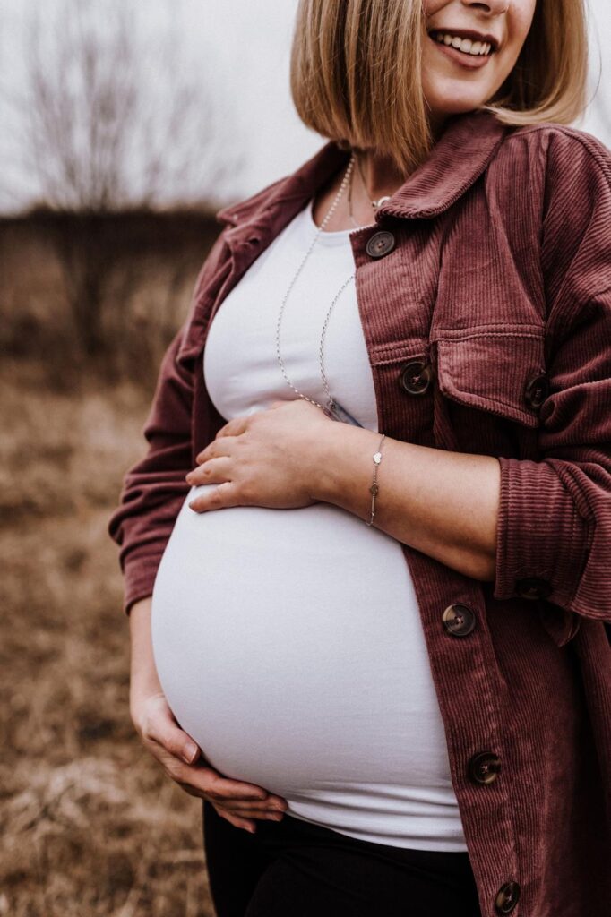 Frau mit Babybauch
